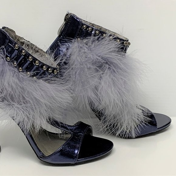 CAPE ROBBIN Sandals/Heels, Blue, Feathers (6.5) - Picture 1 of 11